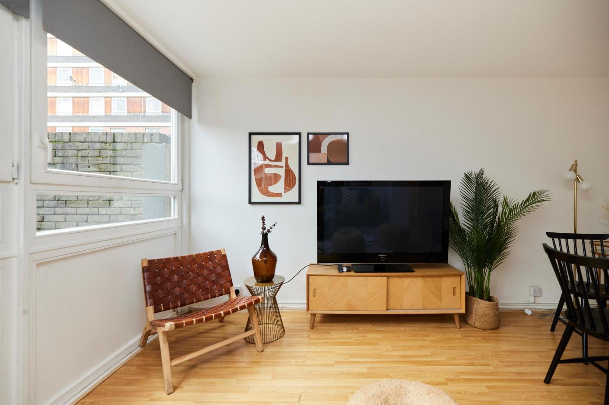 The Kennington Park Crib - Lovely 2Bdr Flat With Garden 런던 외부 사진