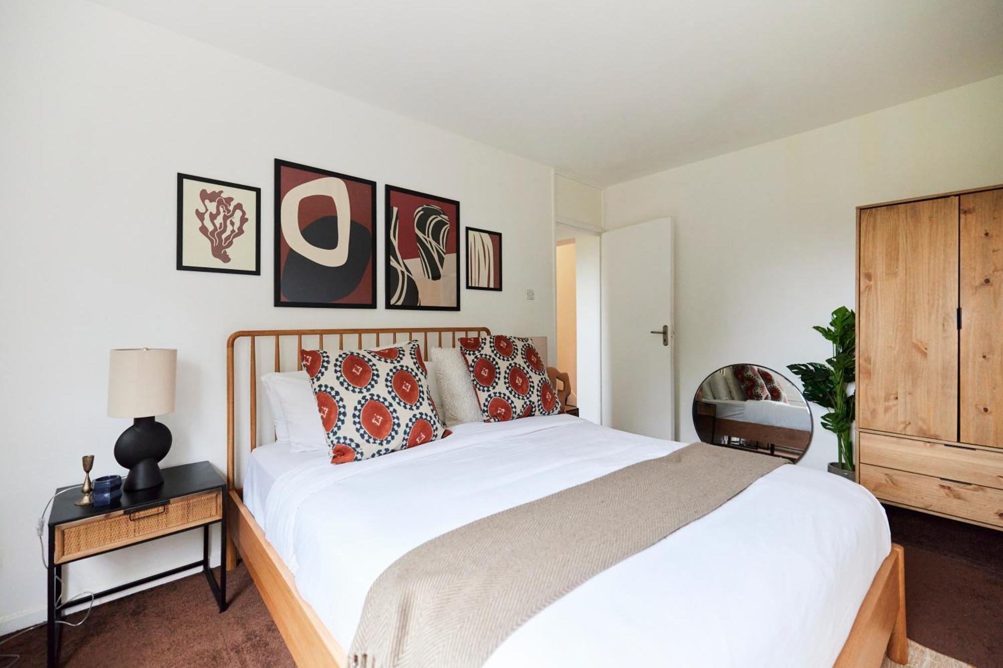 The Kennington Park Crib - Lovely 2Bdr Flat With Garden 런던 외부 사진