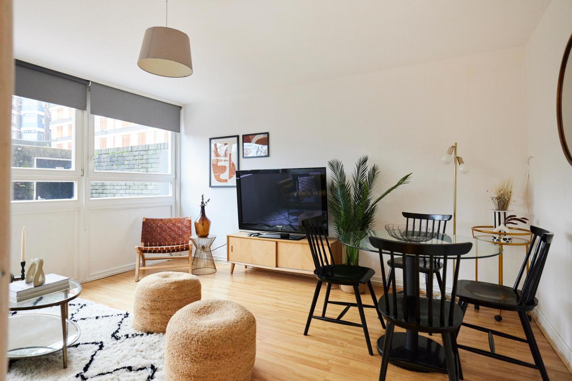 The Kennington Park Crib - Lovely 2Bdr Flat With Garden 런던 외부 사진